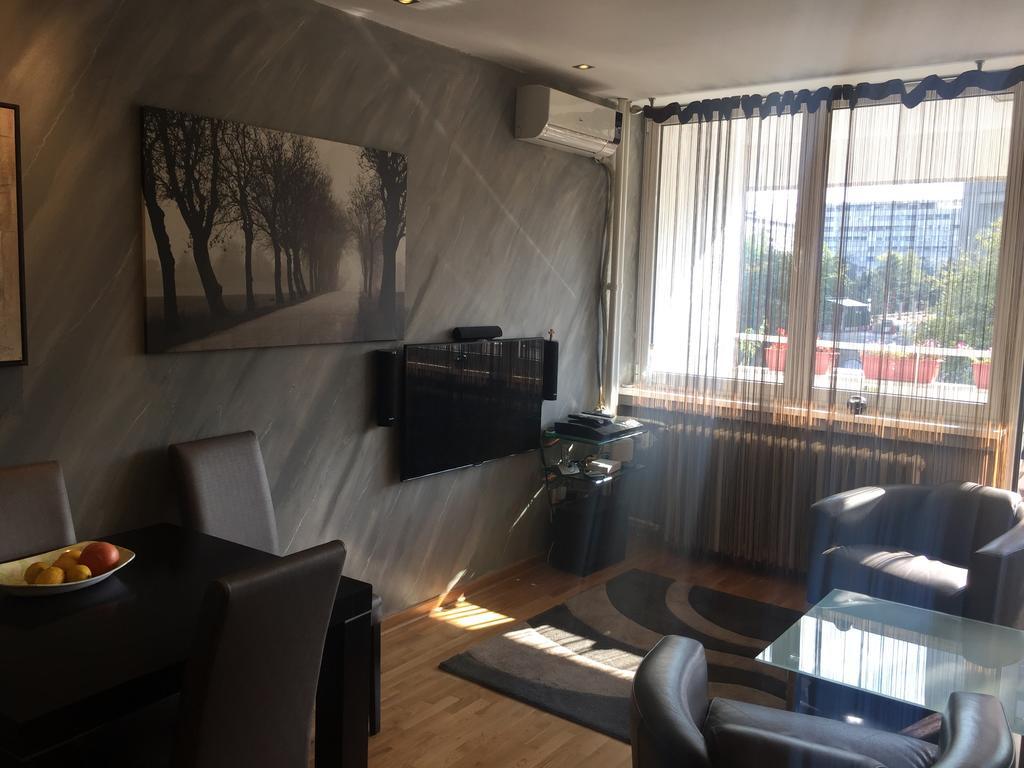 Lovely Apartment Belgrade Luaran gambar