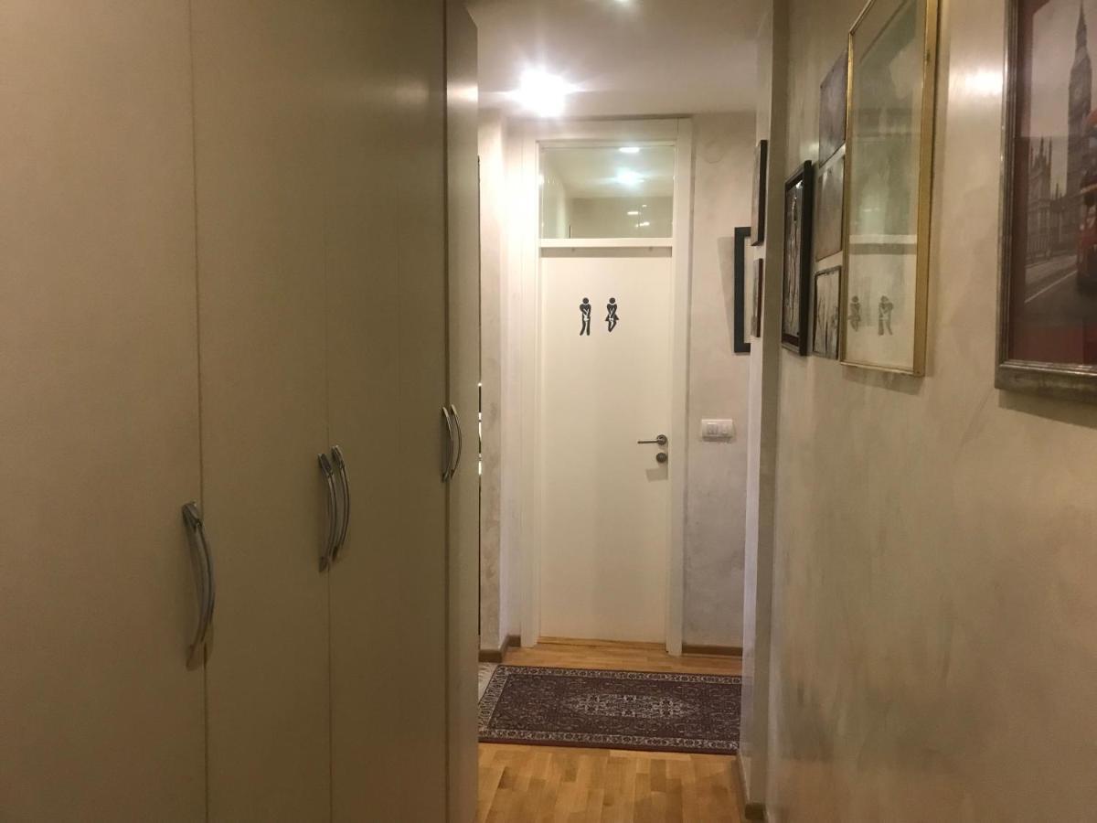 Lovely Apartment Belgrade Bilik gambar